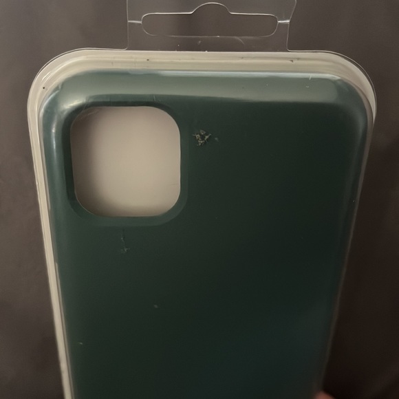 iPhone 11 Dark Green Case - Picture 7 of 8